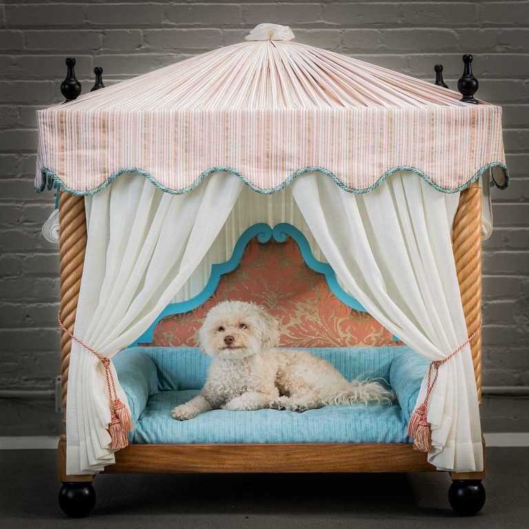Platemark Design Doges Dog Bed 2