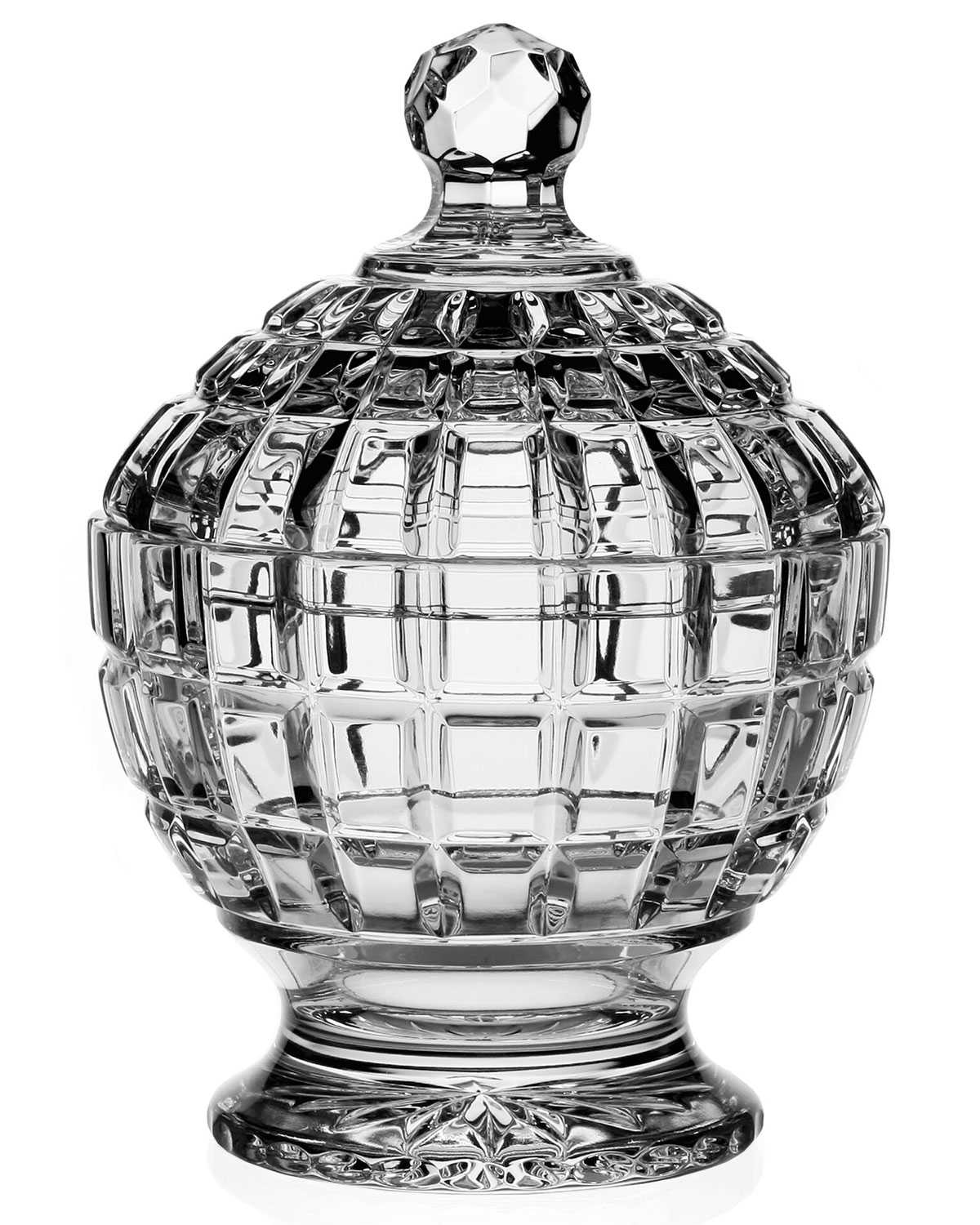 Handcut crystal bonbonniere with a lid is a Georgian reproduction
